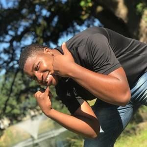 Meet your Posher, Cornelius